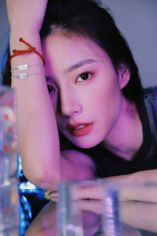 也门胡塞女人图片